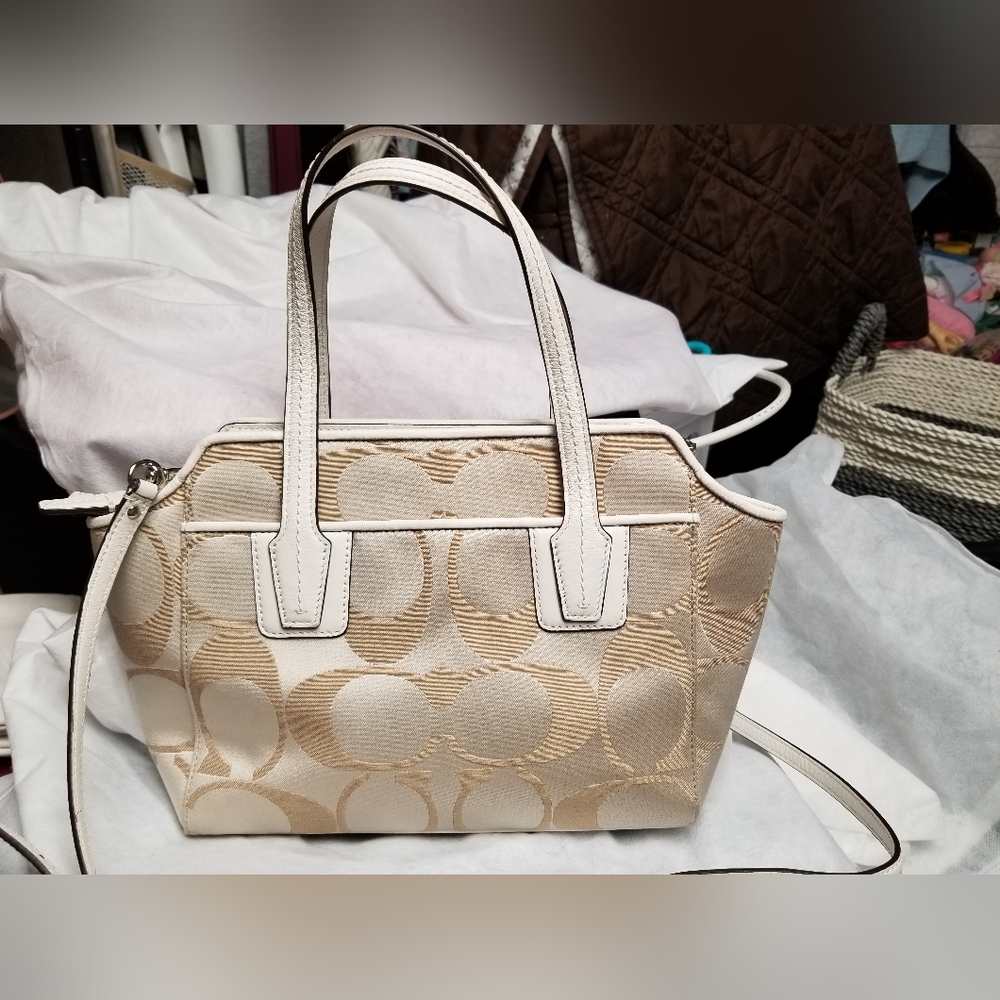 Used Twice - Excellent condition - Coach - Small White / Tan purse - Picture 3 of 7